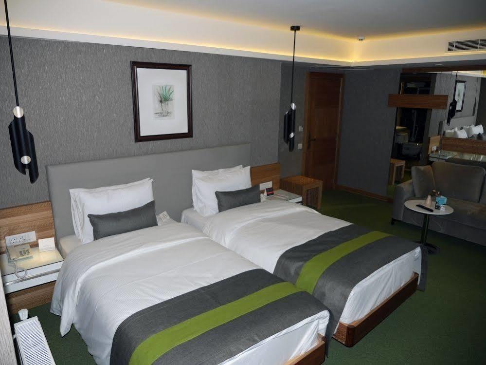 Tatvan The Crater Hotel מראה חיצוני תמונה