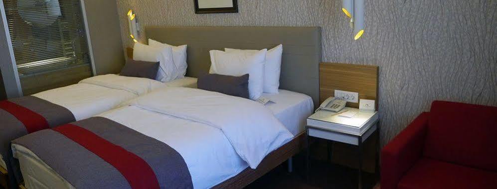 Tatvan The Crater Hotel מראה חיצוני תמונה